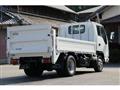 2016 Isuzu Elf Truck