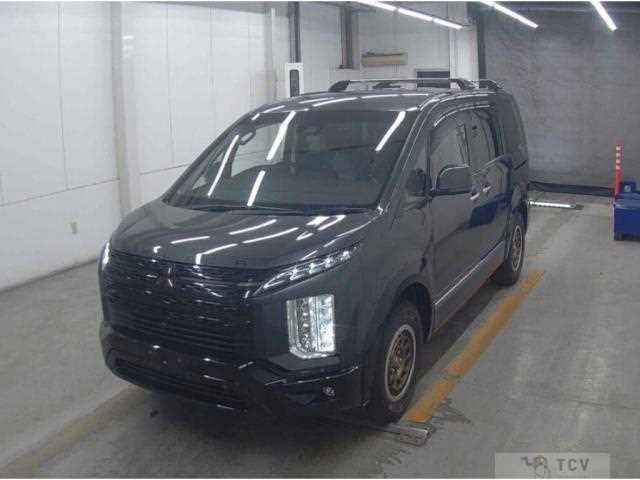 2023 Mitsubishi Delica D5
