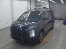 2023 Mitsubishi Delica D5