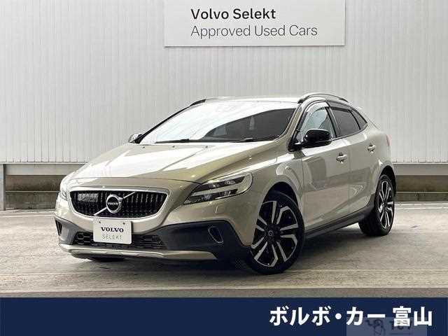 2017 Volvo V40