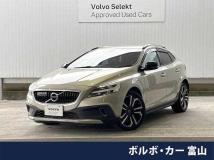 2017 Volvo V40