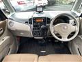 2011 Nissan ROOX