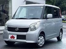 2011 Nissan ROOX