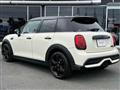 2021 BMW MINI
