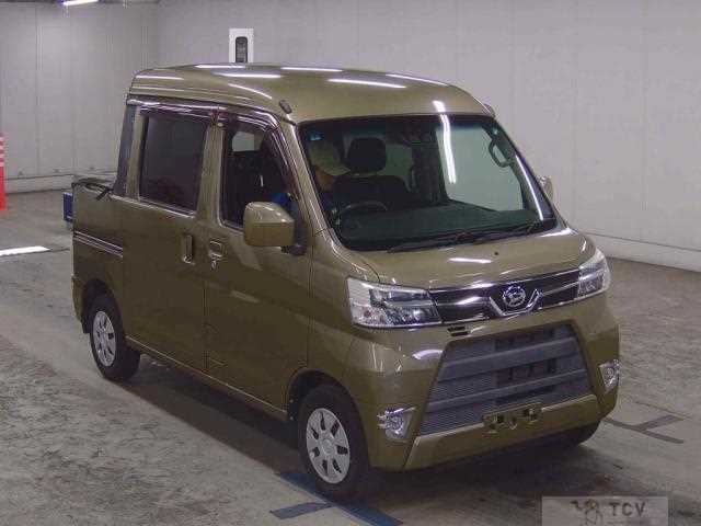 2018 Daihatsu Hijet Cargo