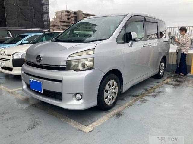 2010 Toyota Voxy