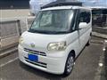 2011 Daihatsu Tanto