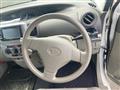 2011 Daihatsu Tanto