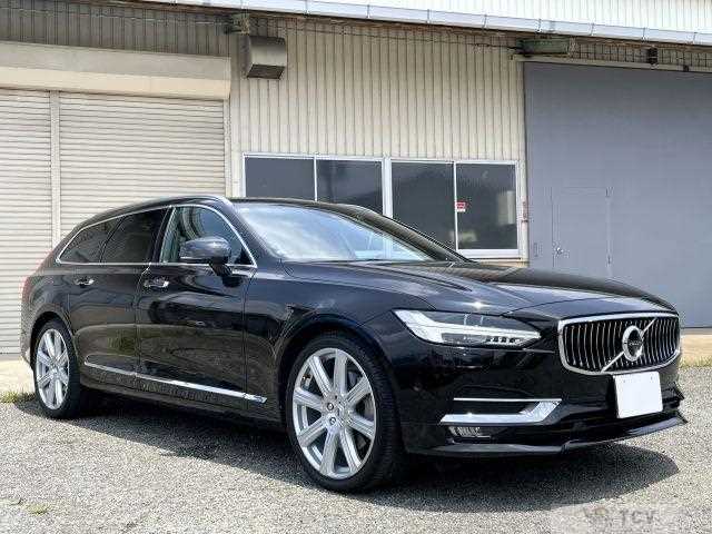 2018 Volvo V90