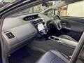 2013 Toyota PRIUS α