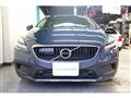 2017 Volvo V40