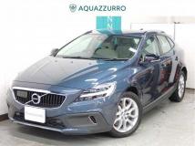 2017 Volvo V40