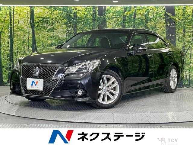 2013 Toyota Crown