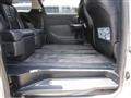 2013 Toyota Estima Hybrid