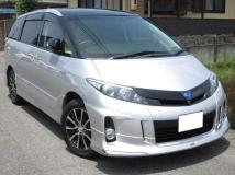 2013 Toyota Estima Hybrid