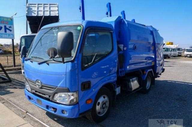 2017 Hino Dutro