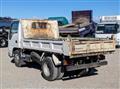 2016 Isuzu Elf Truck