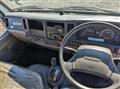 2016 Isuzu Elf Truck