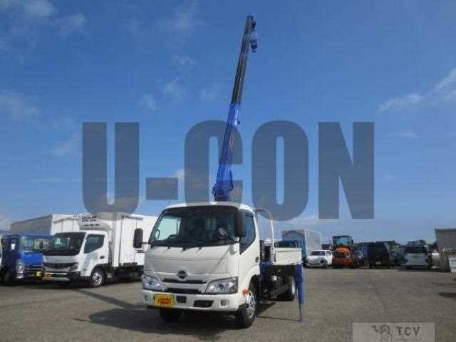 2025 Hino Dutro