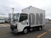 2025 Isuzu Elf Truck