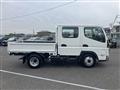 2025 Mitsubishi Fuso Canter