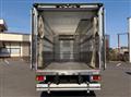 2017 Isuzu Elf Truck