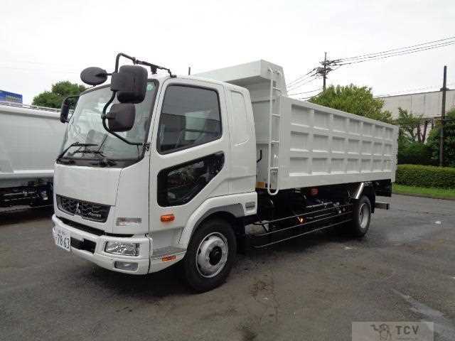 2025 Mitsubishi Fuso Fighter