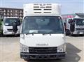 2018 Isuzu Elf Truck