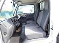 2018 Isuzu Elf Truck