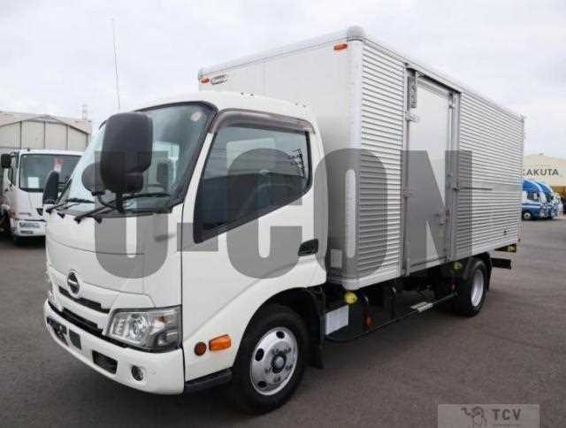 2021 Hino Dutro