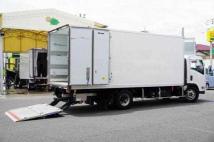 2020 Isuzu Elf Truck