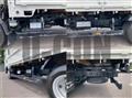 2020 Isuzu Elf Truck