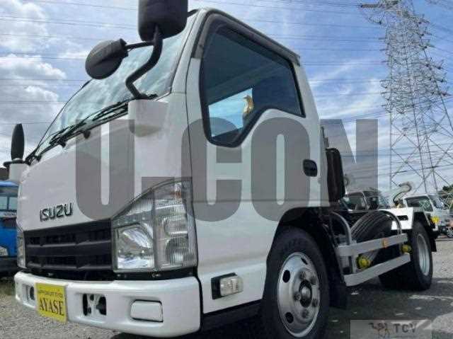 2013 Isuzu Elf Truck