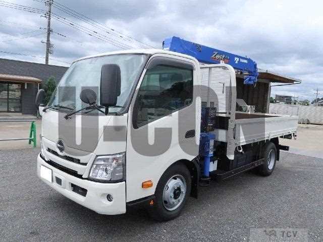 2025 Hino Dutro