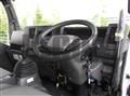 2025 Isuzu Elf Truck