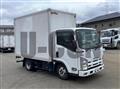 2010 Isuzu Elf Truck