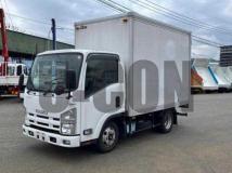 2010 Isuzu Elf Truck