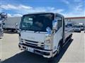 2020 Isuzu Elf Truck