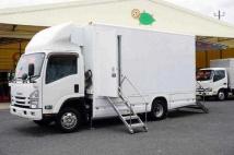 2016 Isuzu Elf Truck