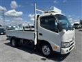 2022 Hino Dutro