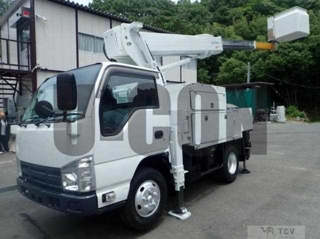 2012 Isuzu Elf Truck