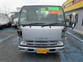 2014 Isuzu Elf Truck