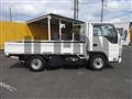 2015 Isuzu Elf Truck