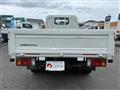 2019 Isuzu Elf Truck