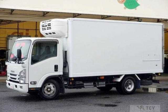 2021 Isuzu Elf Truck