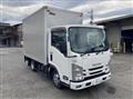 2020 Isuzu Elf Truck