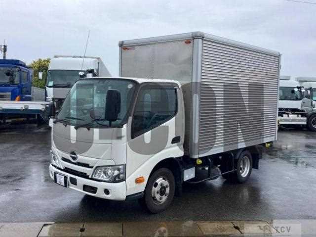 2022 Hino Dutro