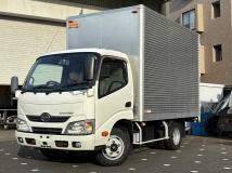 2017 Hino Dutro