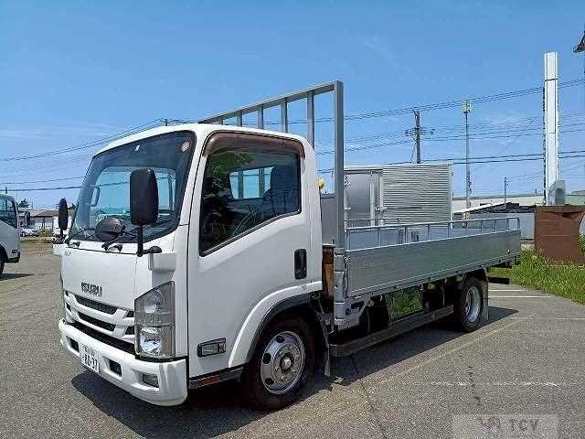 2017 Isuzu Elf Truck