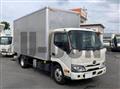 2022 Hino Dutro